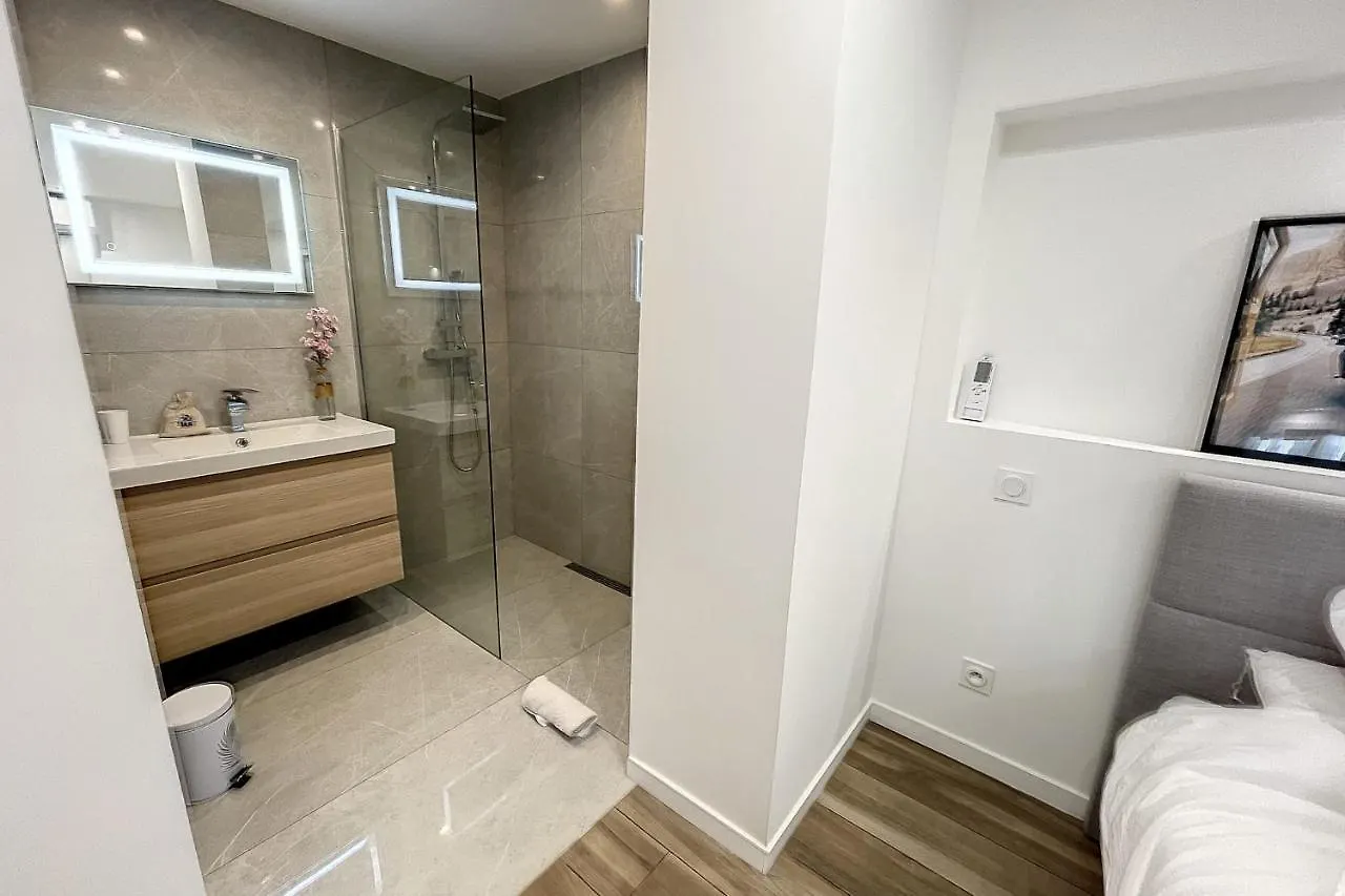 Apartment Heart Of Cannes Contemporary 2Br Garden View Palais & Croisette 5 Mn By Olam Properties