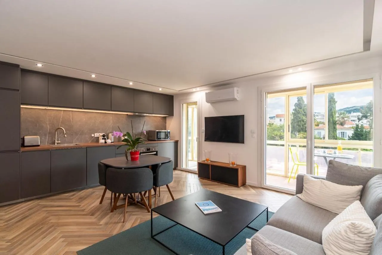 Heart Of Cannes Contemporary 2Br Garden View Palais & Croisette 5 Mn By Olam Properties Apartment