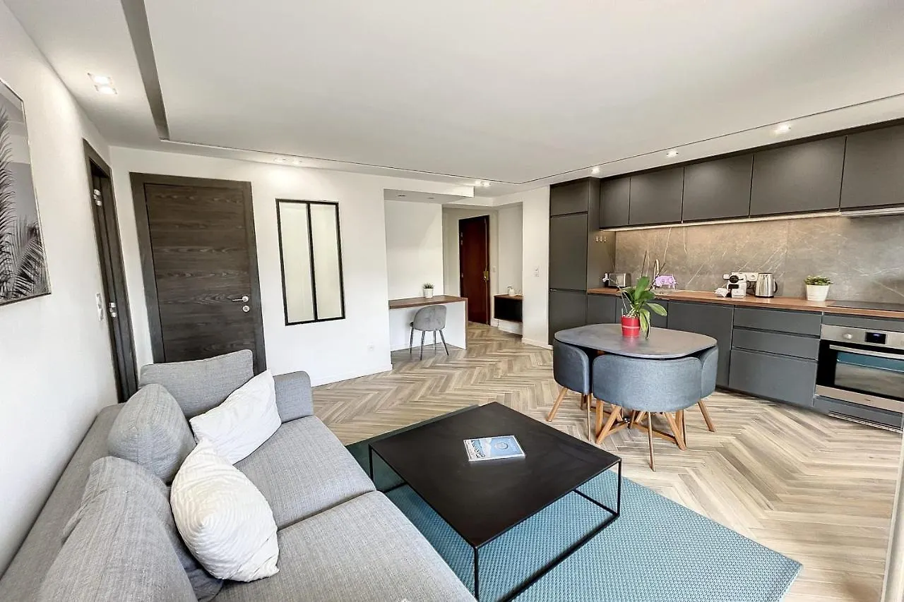 Heart Of Cannes Contemporary 2Br Garden View Palais & Croisette 5 Mn By Olam Properties Apartment